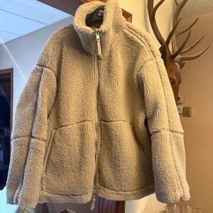 Women's H&M Sherpa Jacket - Size Large
